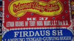 Firdaus.,S.H.Putra Gunung Sugih Lamteng Mengucapkan Selamat Ultah Letkol Teddy Indra Wijaya, M.Si. Sekretaris Kabinet RI